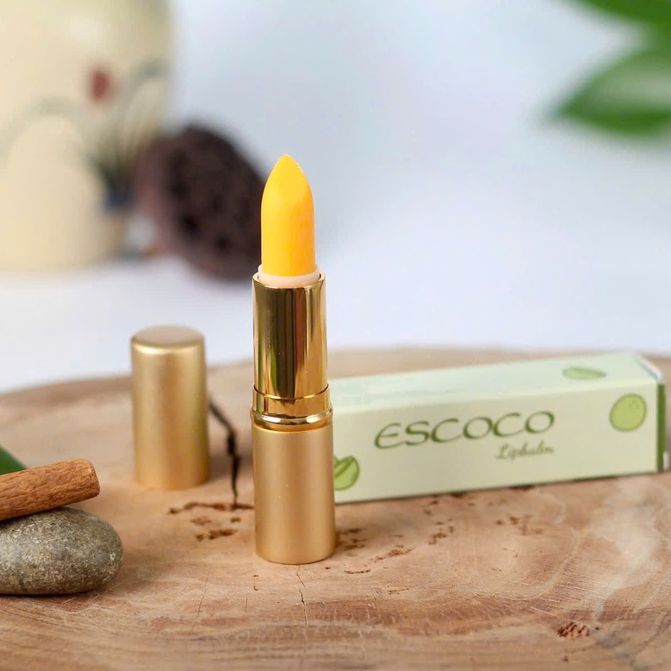 Son dưỡng gấc Escoco